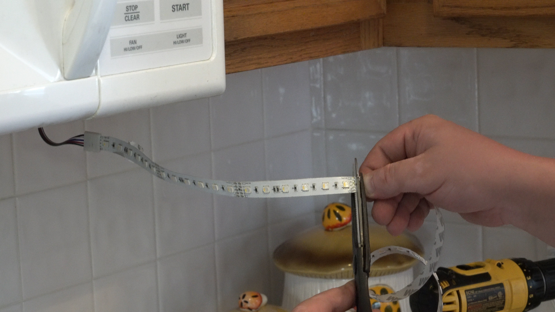 Above-Cabinet and Under-Cabinet LED Lighting: How to Install LED Strip Lights - step 15