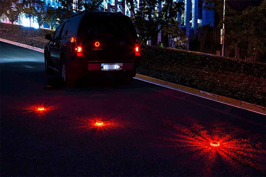 Rechargeable 9 Flash Patterns Car Ceiling Emergency Haze LED Road Flare Lights 