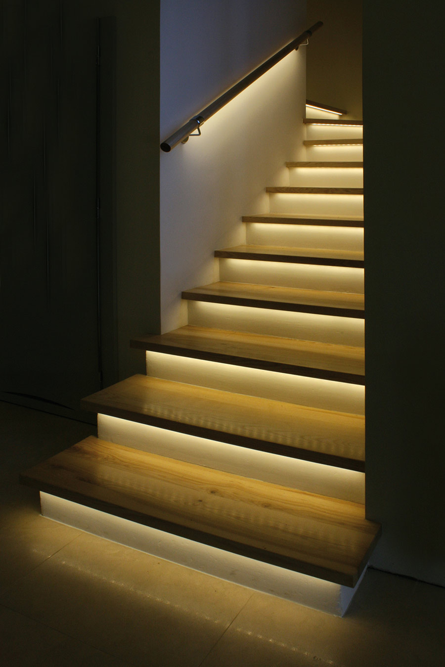 How Do You Install Led Strip Lights On Stairs At Imelda Metzger Blog
