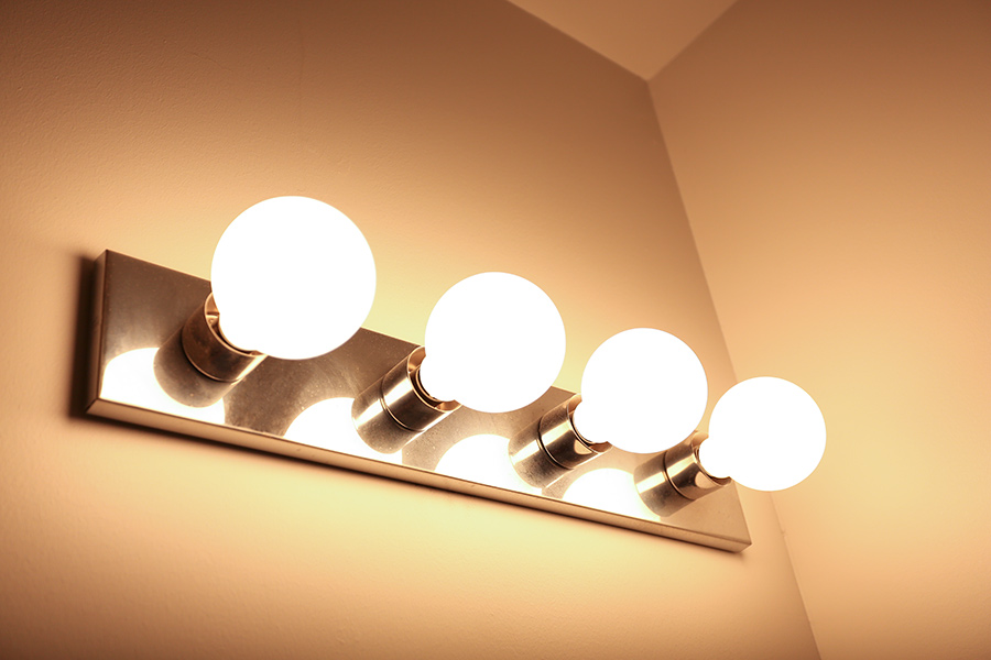 bathroom sink light bulbs